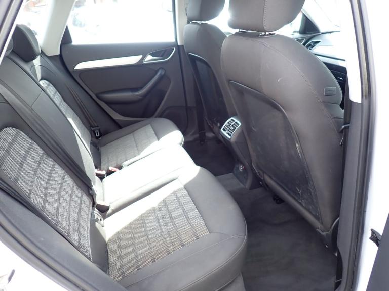 2015 Audi Q3 2.0 TDI SE SUV 5dr Diesel S Tronic quattro Euro 6 (s/s) (150 ps)