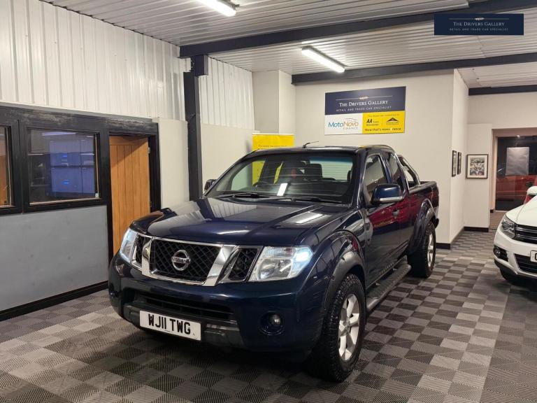 2011 Nissan Navara King Cab Pick Up Acenta 2.5dCi 190 4WD Pickup DIESEL Manual