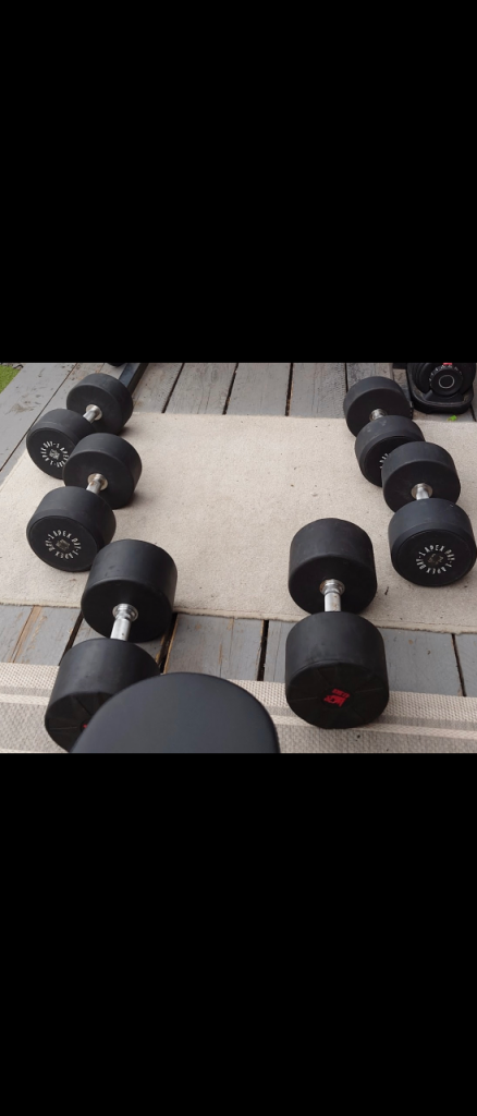 3x sets of dumbbells 35kg, 40kg, 47.5kg