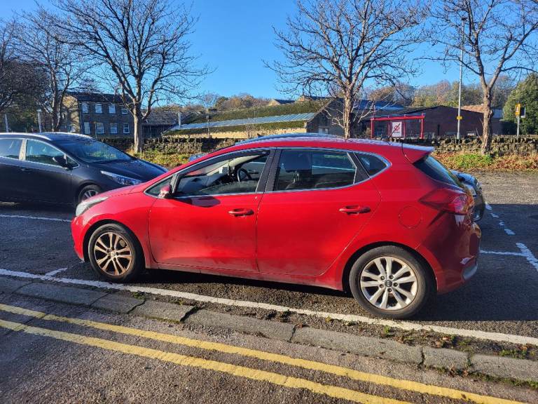 Kia, CEED, Hatchback, 2014, Manual, 1582 (cc), 5 doors