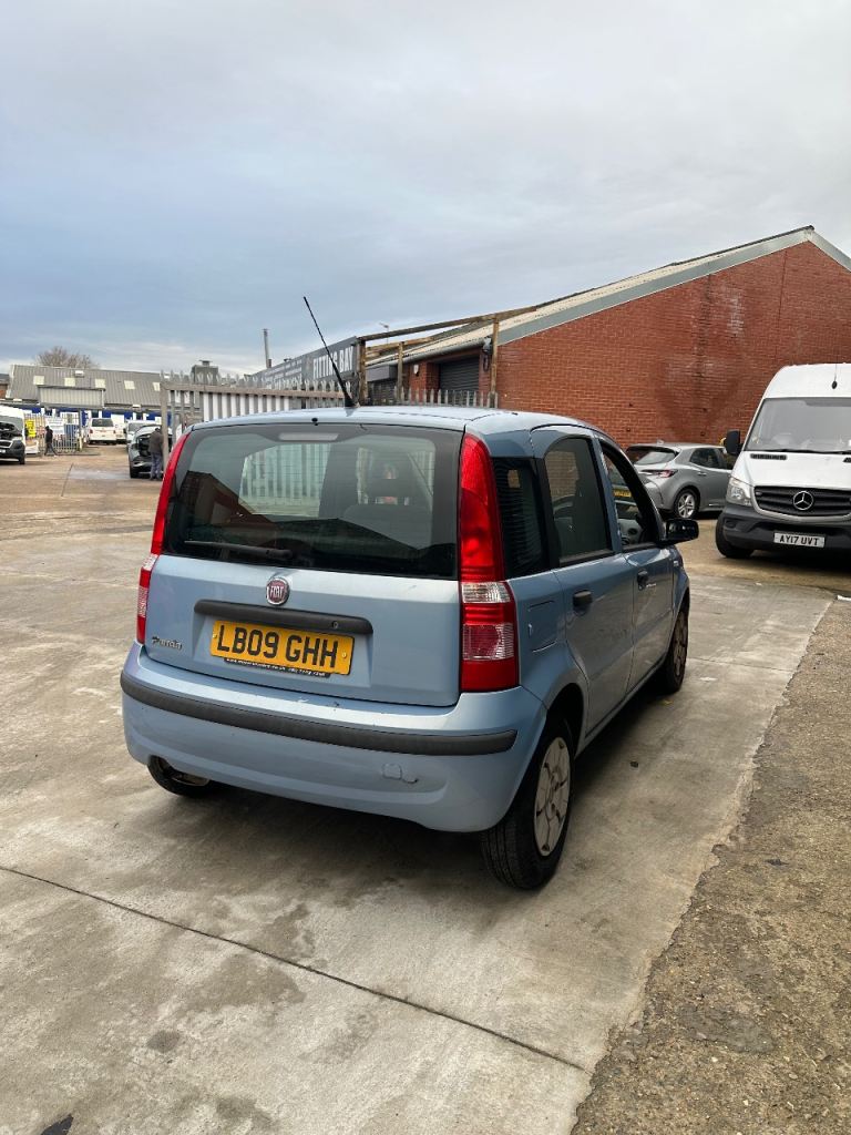 🚗 2009 Fiat Panda – PETROL ,MANUAL !