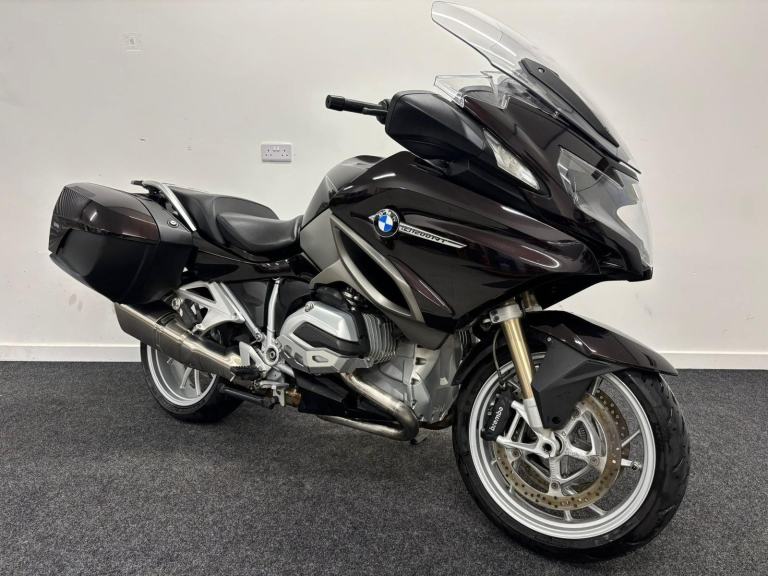 BMW R1200 RT ** LONG MOT - PANNIERS - CRUISE CONTROL **