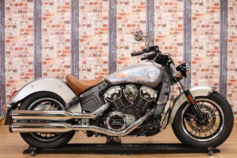 2017 INDIAN SCOUT - ONLY 13,031 MILES - CUSTOM PAINTWORK AND EXTRAS