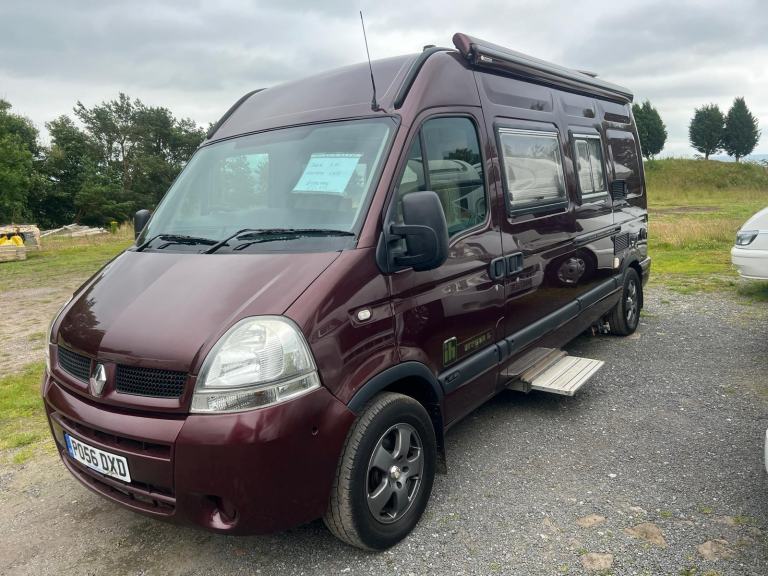 2006 - IH Oregon - 2.5ltr - 79,000 miles - 2 berth / 2 belts 