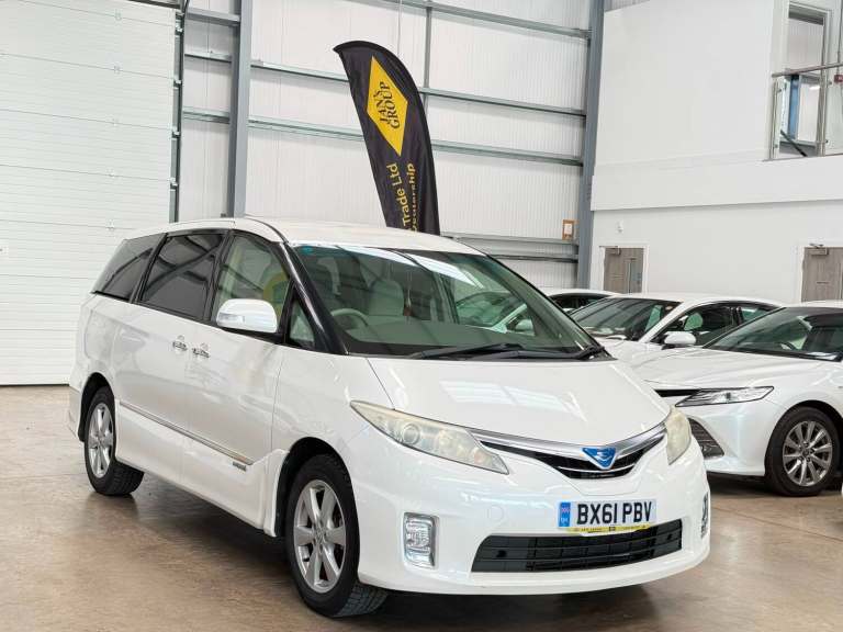 2011 Toyota Estima 2360 Hybrid