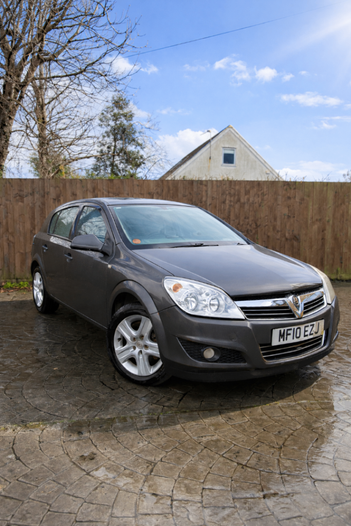 Vauxhall, ASTRA, Hatchback, 2010, Manual, 1364 (cc), 5 doors