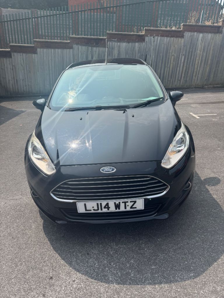 Ford, FIESTA, Hatchback, 2014, Semi-Auto, 1597 (cc), 5 doors