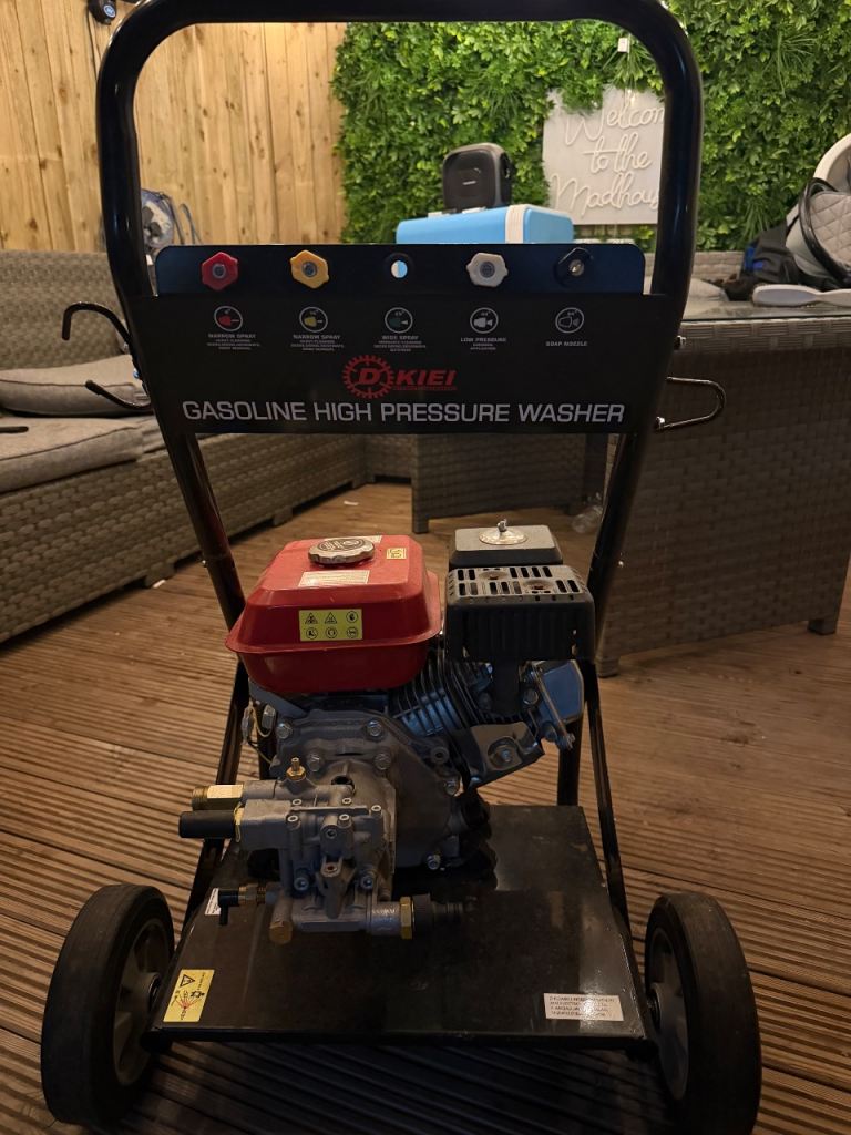 KIEI Gasoline High Pressure Washer – Good Condition