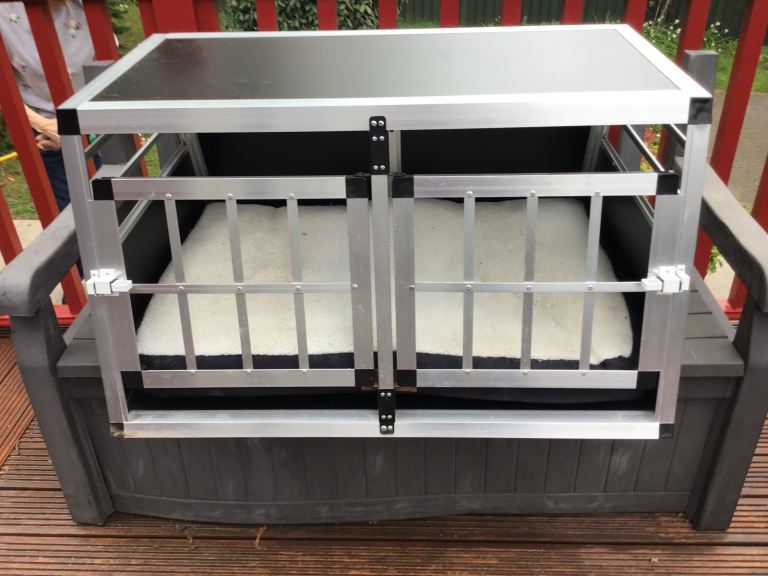 Dog cage suitable for SUV vehicles  .