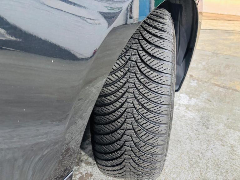 2010 BMW 1 Series 2.0 120d SE Steptronic Euro 5 5dr HATCHBACK Diesel Automatic