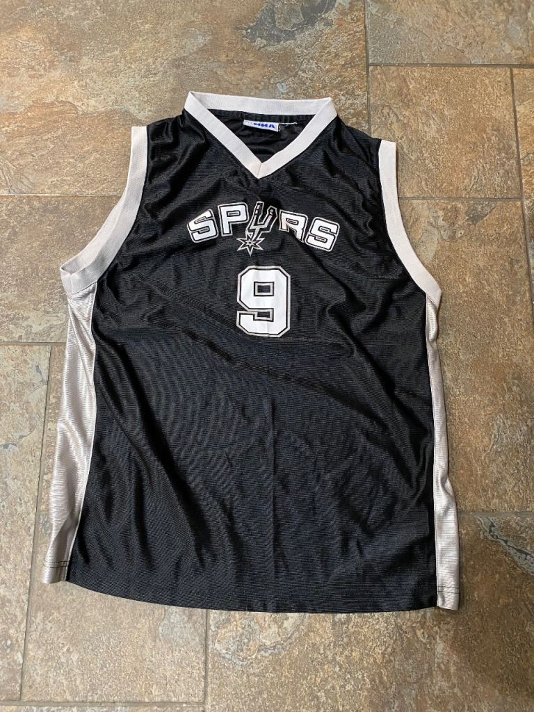 NBA BASKETBALL TOP
