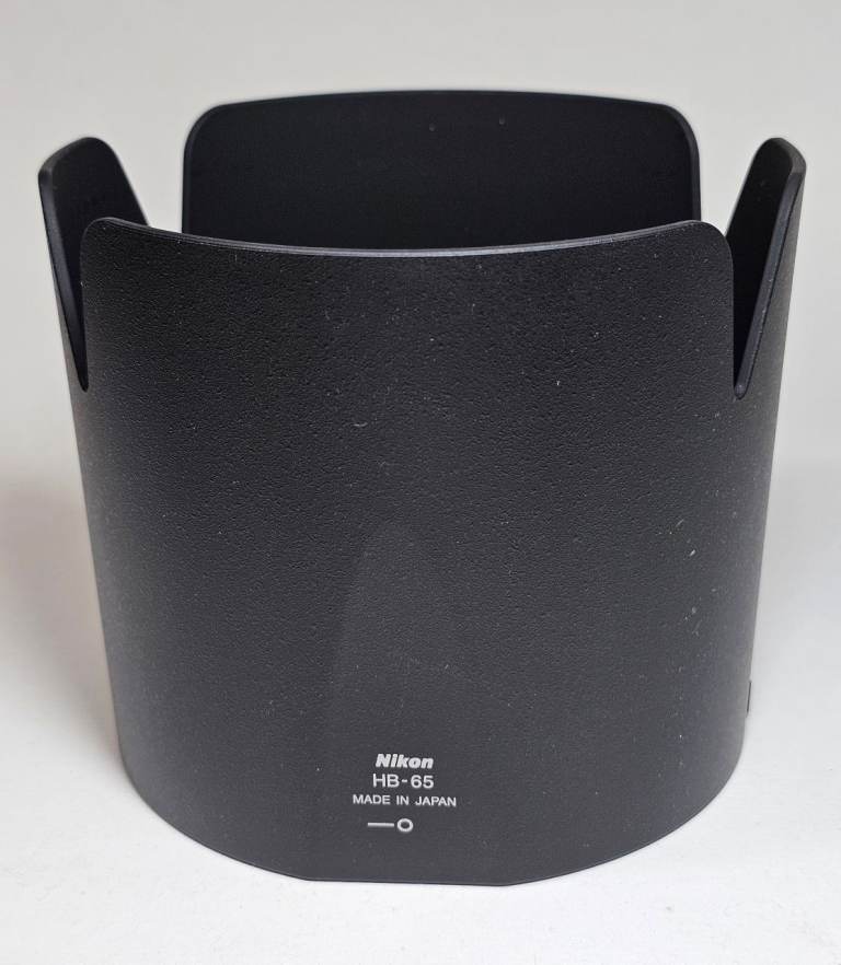 A brand new Nikon AF-S 80-400mm f4.5-5.6G ED IF VR Nano lens. Boxed.