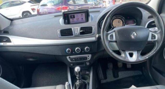 Renault, MEGANE, Hatchback, 2012, Manual, 1598 (cc), 5 doors
