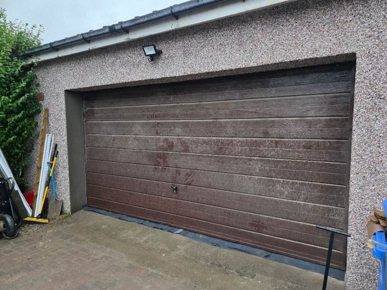 GARAGE DOUBLE UP AND OVER DOOR 