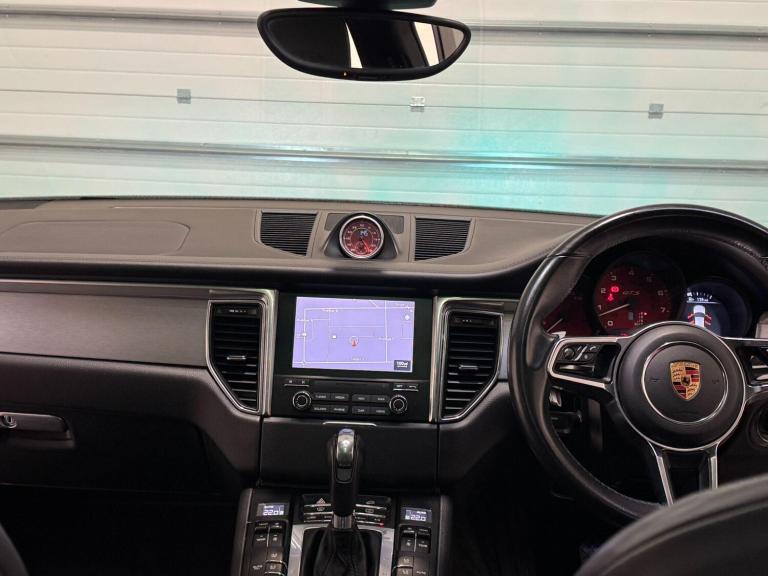 2017 Porsche Macan GTS 5dr PDK ESTATE PETROL Automatic