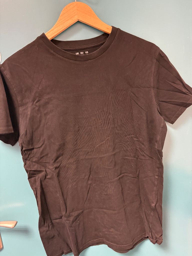 Black T-shirt 