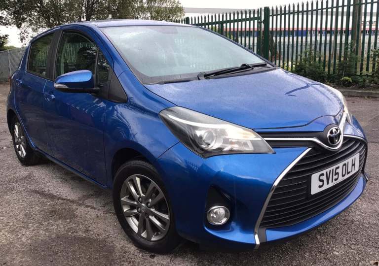 2015 Toyota Yaris 1.33 Dual VVT-i Icon Euro 5 5dr Euro 5 HATCHBACK Petrol Manual