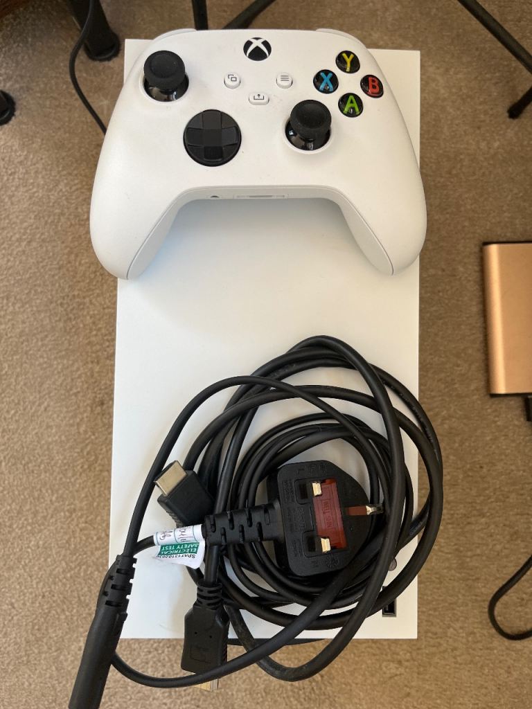 Xbox series x white SOLD 
