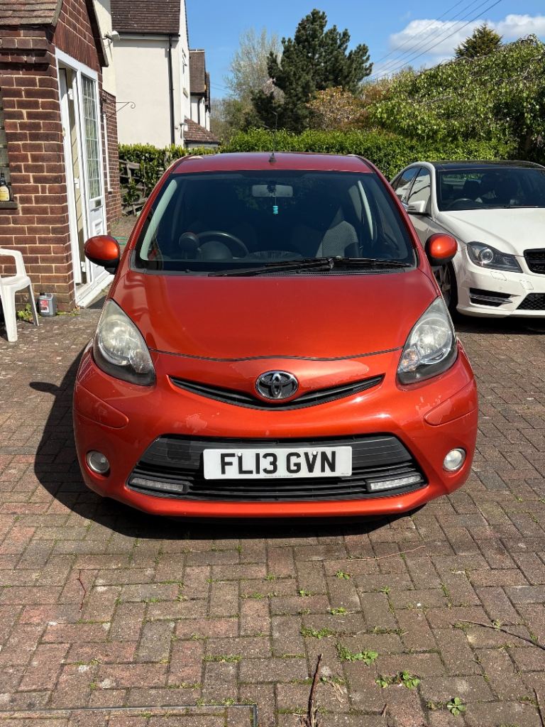 Toyota, AYGO, Hatchback, 2013, Manual, 998 (cc), 3 doors
