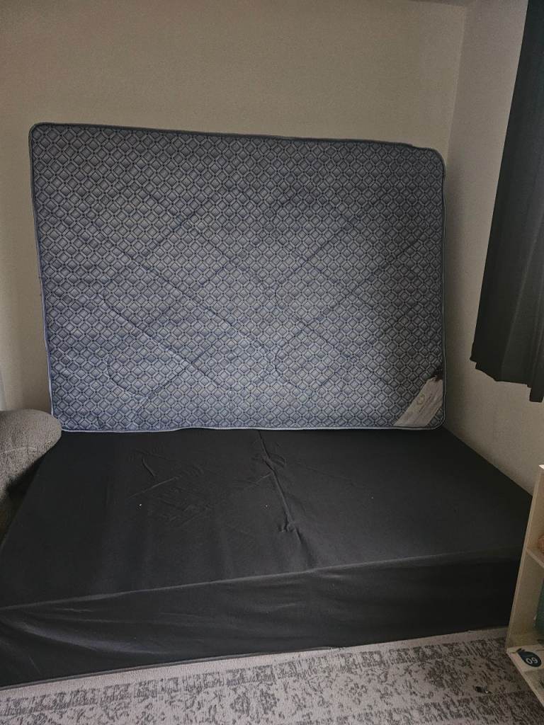 Double Mattress – Good Condition, Blue Pattern