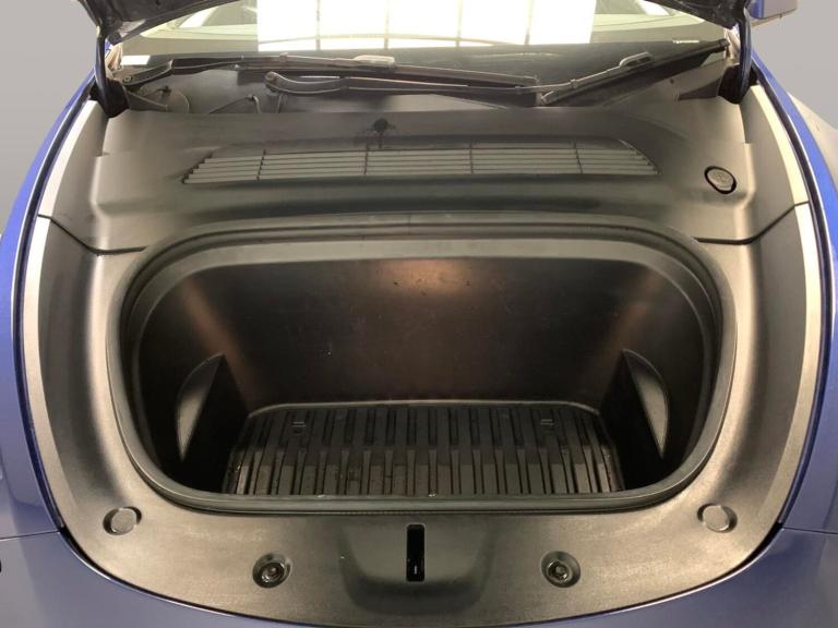 2022 Tesla Model Y RWD 5dr Auto MPV ELECTRIC Automatic