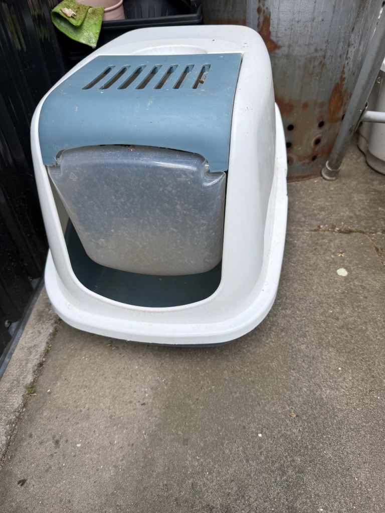 Cat liter tray 