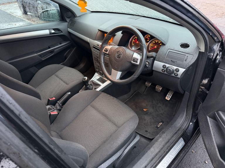 Vauxhall, ASTRA, Hatchback, 2008, Manual, 1910 (cc), 5 doors