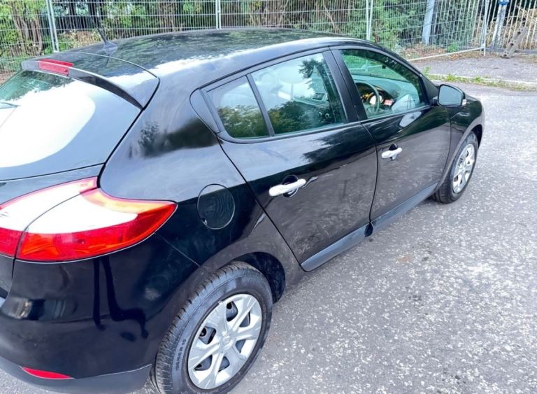 2010 RENAULT MEGANE 1.6 PETROL ULEZ*MOT-12/06/2026*like vauxhall astra ford focus mazda 3