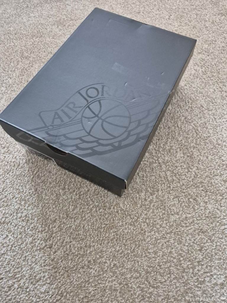 Mens nike jordan mids 