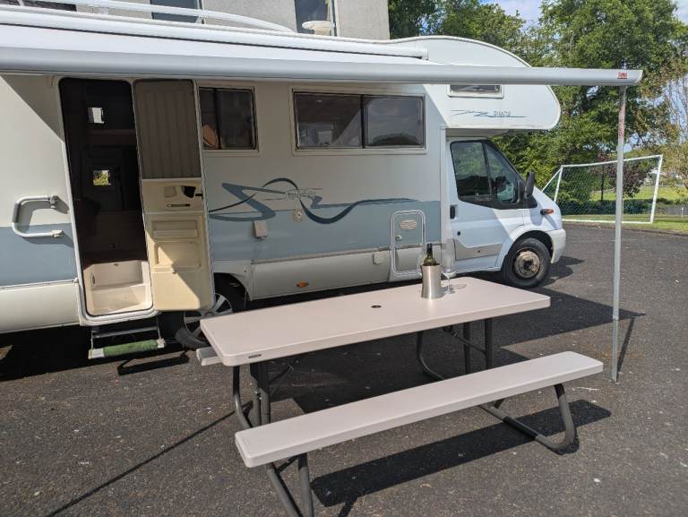 Ford, 2007, 2400 (cc)