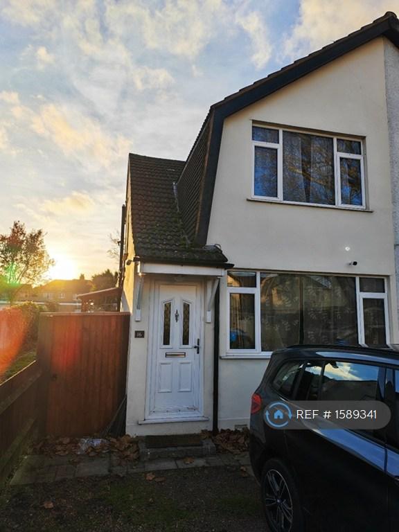 2 bedroom house in The Drive, Feltham, TW14 (2 bed) (#1589341)