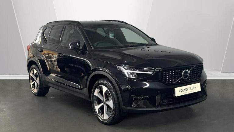 2024 Volvo XC40 2.0 B4P Plus Dark 5dr Auto ESTATE Petrol Automatic