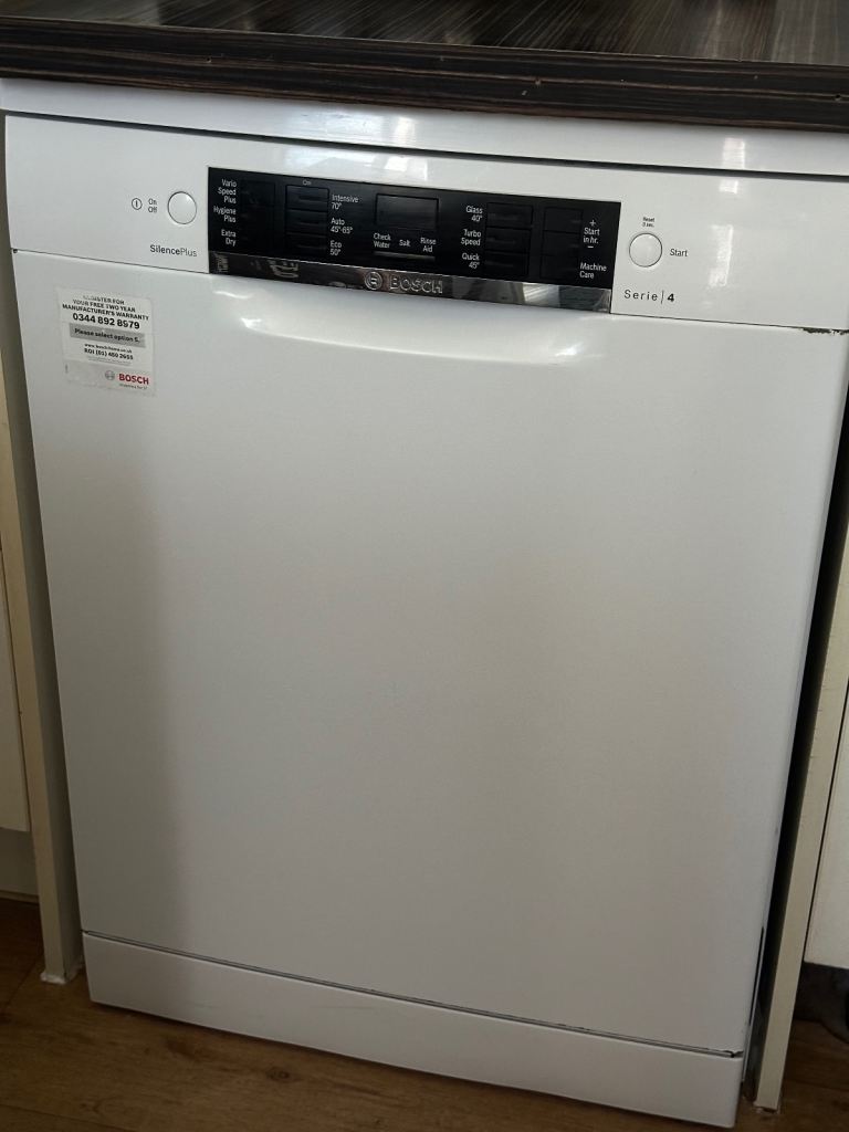 Bosch Dishwasher - Spares or Repair (Not Heating Water)
