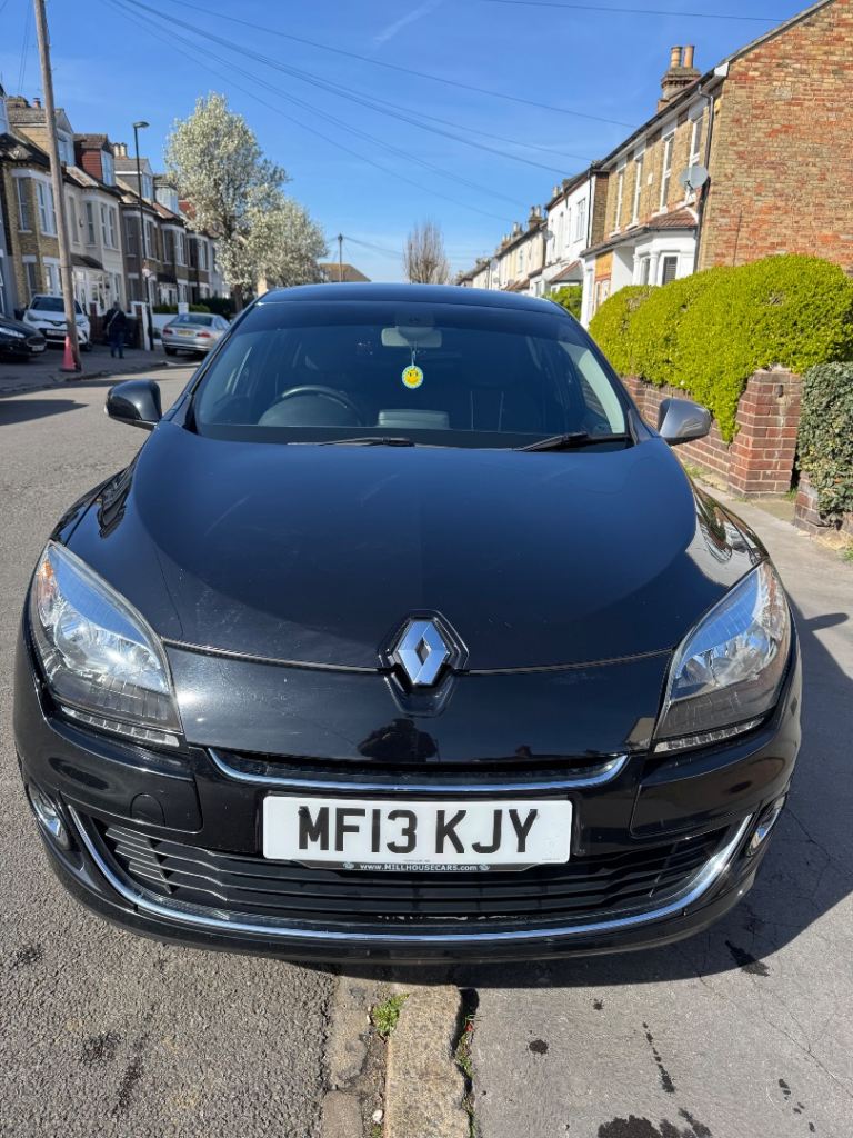 Renault Megane 1.6 16V 110 DYNAMIQUE TOM TOM HATCHBACK