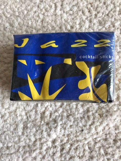 New Box Cocktail Sticks  !,000 in Box 