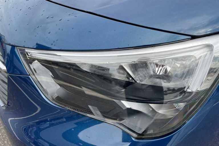 2022 Vauxhall Combo Life 1.5 Turbo D SE 5dr MPV DIESEL Manual