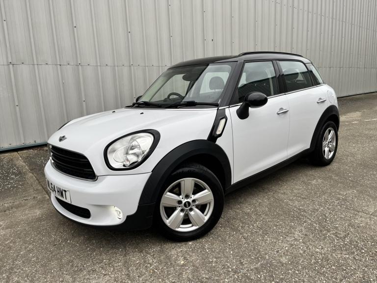 MINI COUNTRYMAN 1.6 Cooper D Countryman White Manual Diesel 2014