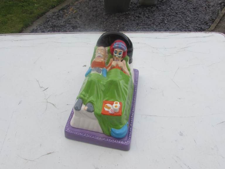 Rington's Novelty Butter Dish