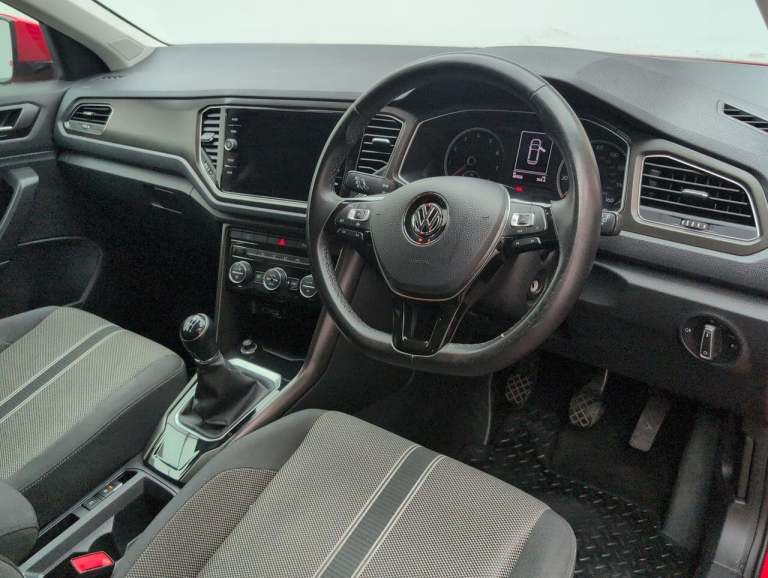 2019 Volkswagen T-Roc 1.0 TSI GPF SE SUV 5dr Petrol Manual Euro 6 (s/s) (115 ps) - ALLOY, CRUISE,...