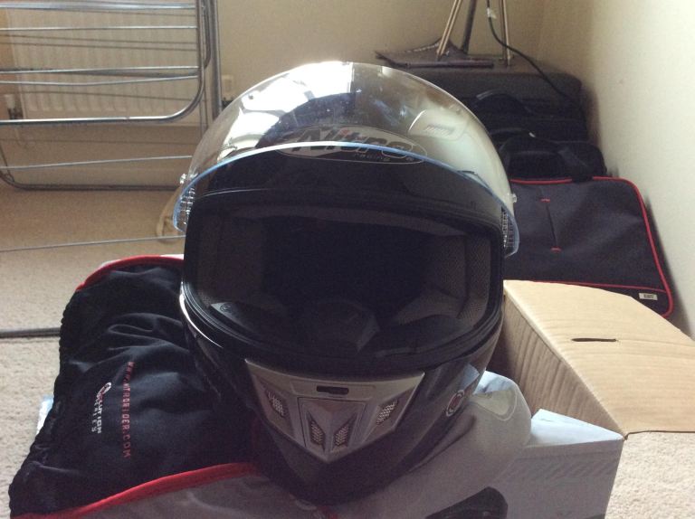 2 x motorbike helmets - Nitro Akido fibreglass helmet XS & MT Revenge Evo S