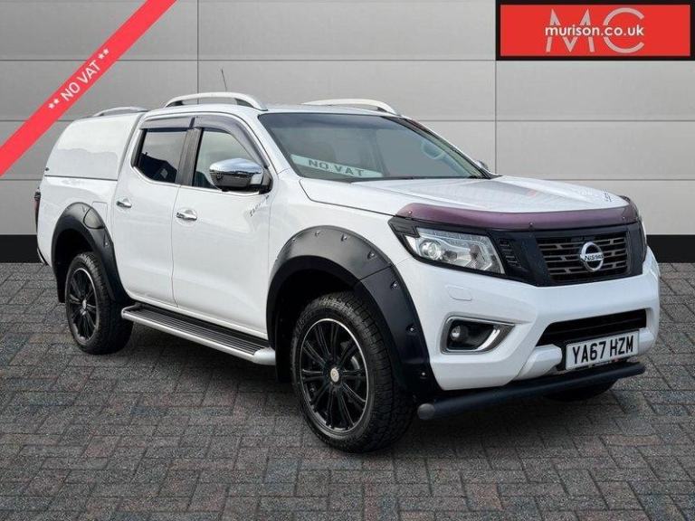 2017 Nissan Navara Tekna dCi DC Fierce Pick-Up Diesel Manual