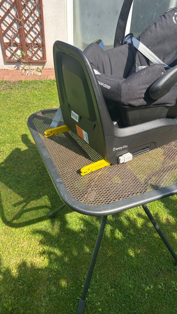Maxi-Cosi 2wayFix ISOFIX Base – Black, Good Condition