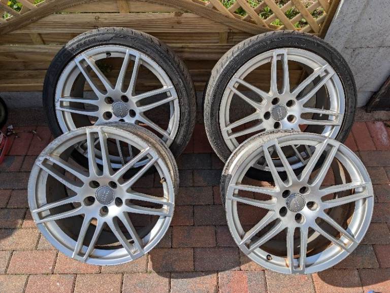 Audi 4 wheels s4