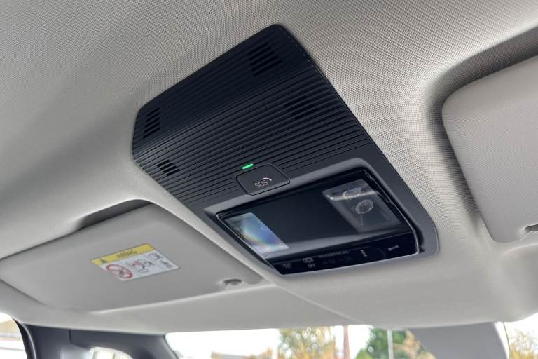 2025 Volkswagen ID. Buzz Cargo 210kW Commerce 79kWh Auto Van ELECTRIC Automatic