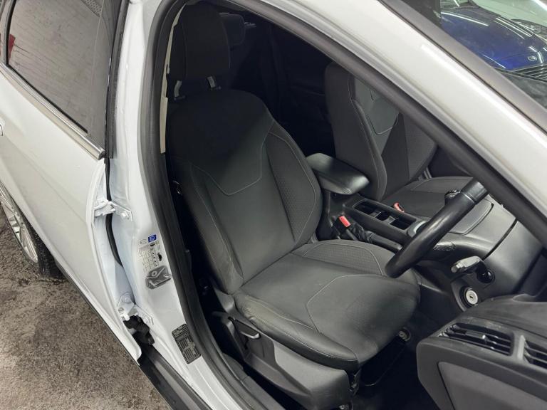 2017 Ford Focus 1.0 EcoBoost Zetec Edition 5dr ESTATE PETROL Manual