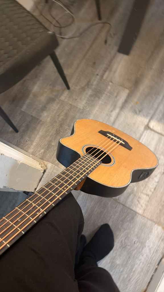 Decent Bass Guitar – Fair Condition, Ready to Play