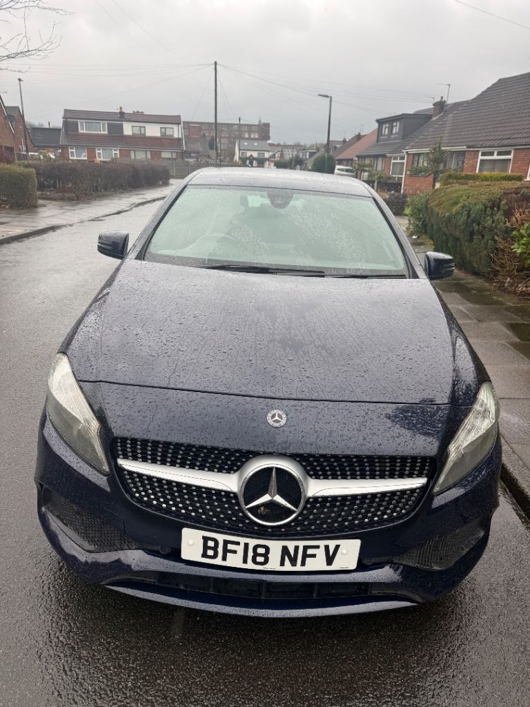 Mercedes Benz A 180 D AMG Line 