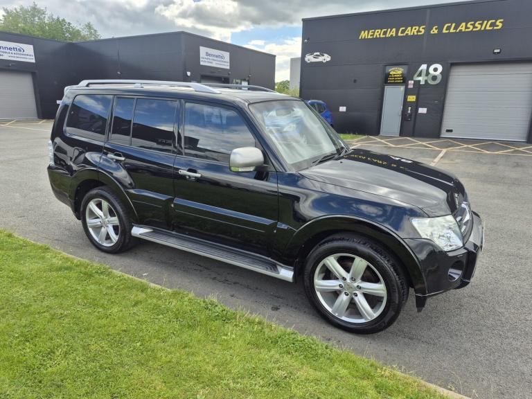 2010 Mitsubishi Shogun 3.2 DI-DC Diamond SUV 5dr Diesel Auto 4WD Euro 5 LWB