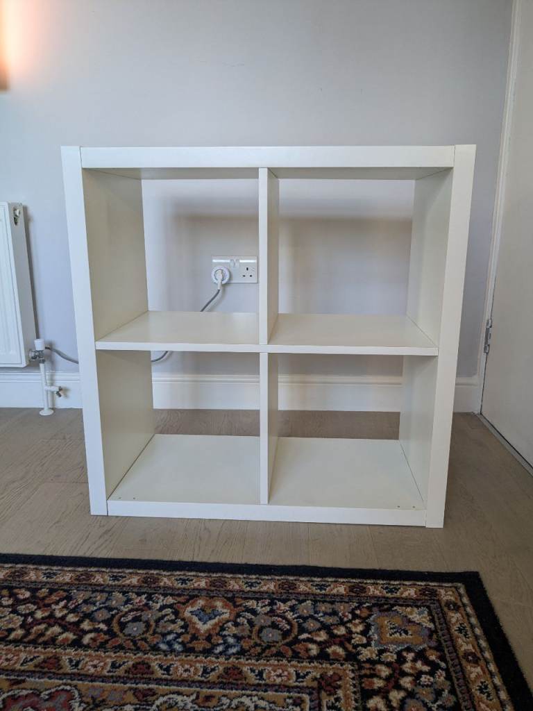 White 4-Cube Storage Unit / Shelving 