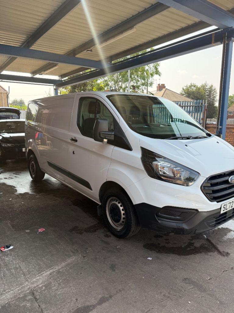 Ford, TRANSIT CUSTOM, Panel Van, 2022, Manual, 1996 (cc)